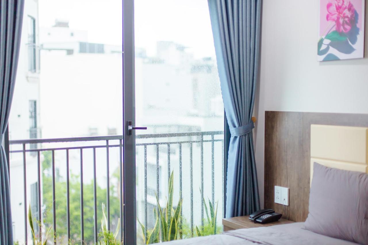 Mi.A Hotel And Apartment Da Nang Exterior photo