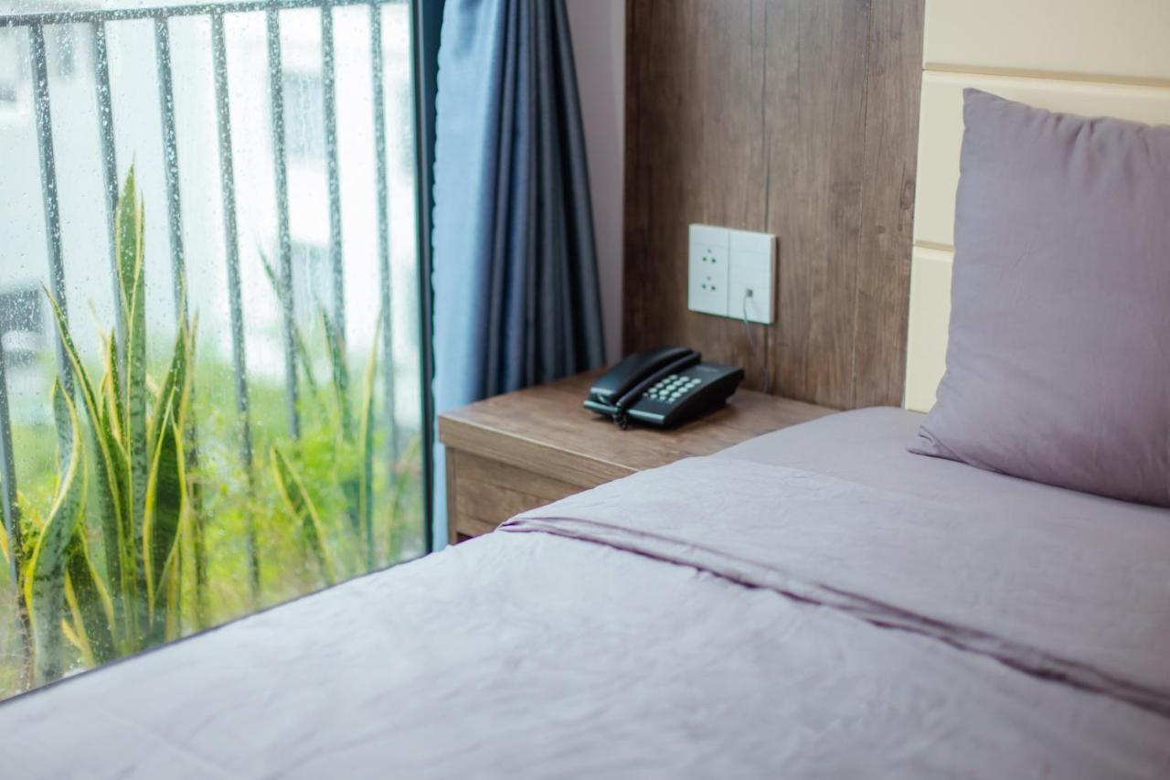 Mi.A Hotel And Apartment Da Nang Exterior photo